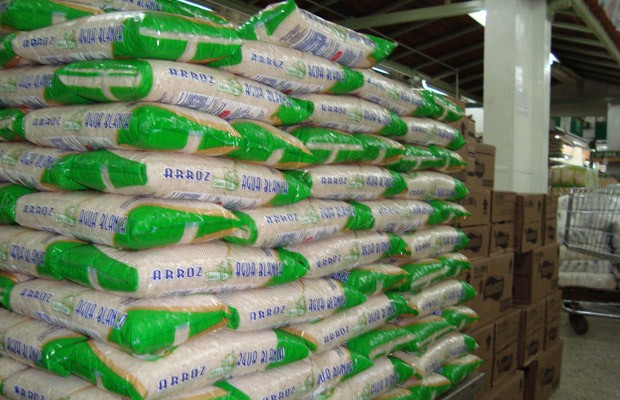 Piden-ajustar-precio-de-arroz-a-Bs-3874-por-kilo1
