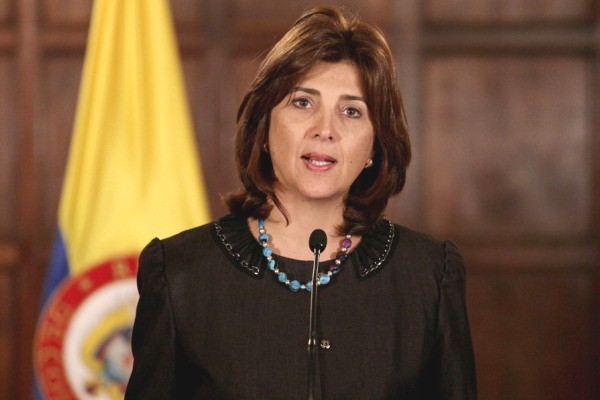 María-Ángela-Holguín-Canciller