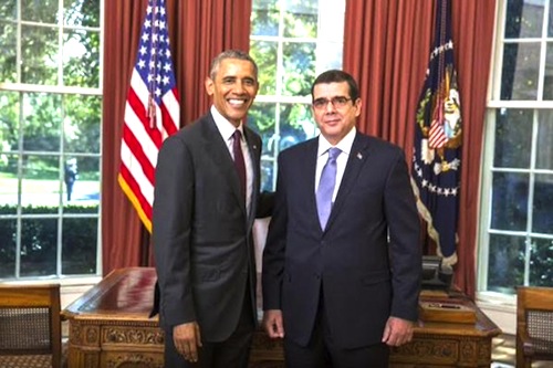 Obama y embajador de Cuba