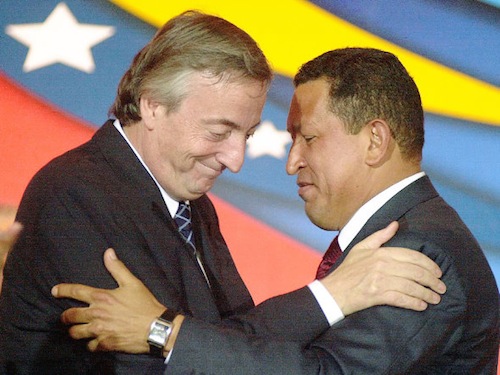 Néstor y Hugo Chávez