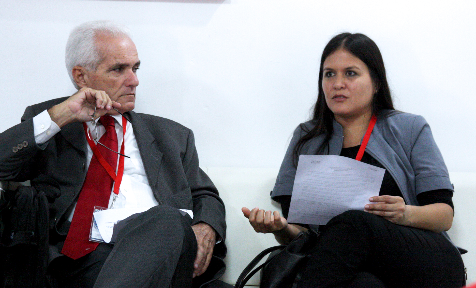 02 encuentro de la viceministra de Educación Universitaria Eulalia Tabares con su homólogo cubano Oberto Santín