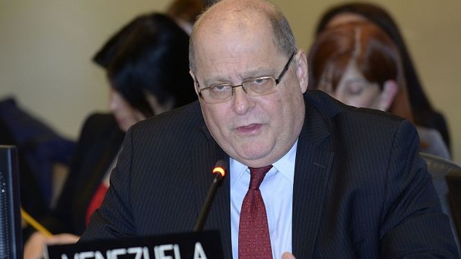 Embajador-venezolano-OEA-Bernardo-Alvarez_LPRIMA20151201_0233_24