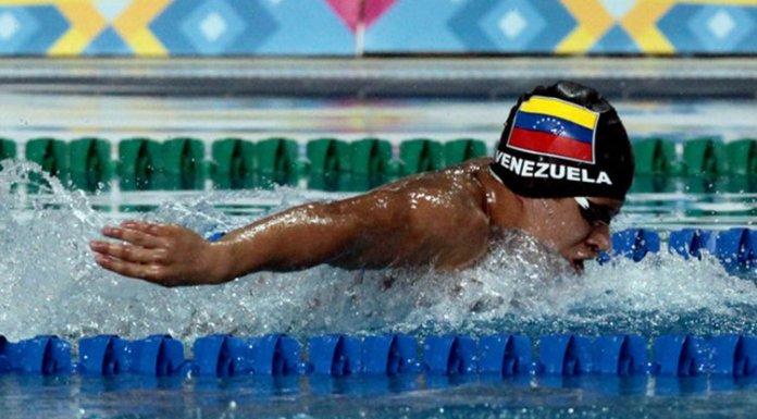 Selección-venezolana-de-natación-conquistó-12-preseas-en-Juegos-Universitarios-CAC