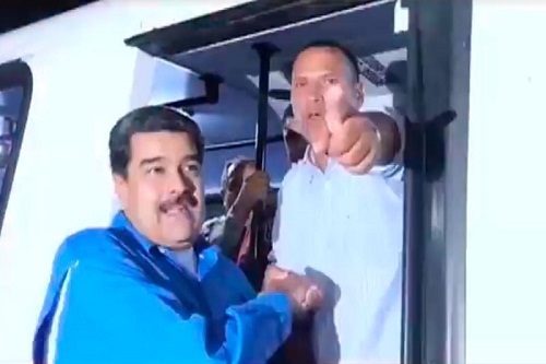 Maduro entregó