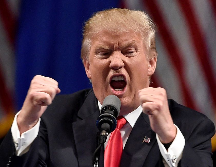 Donald-Trump-900x650