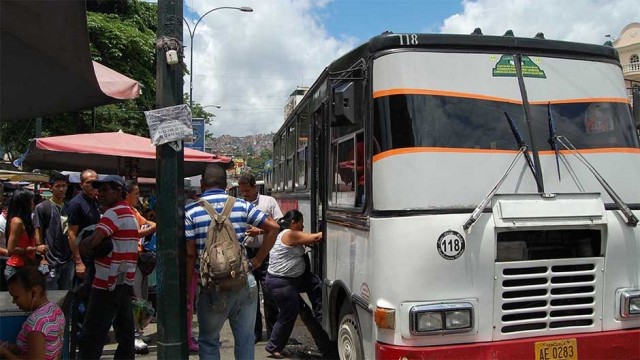 TransportePublico-San-Cristóbal-640x360