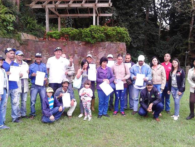 Foto_INTi entregó más de 30 títulos agrarios en estado Aragua