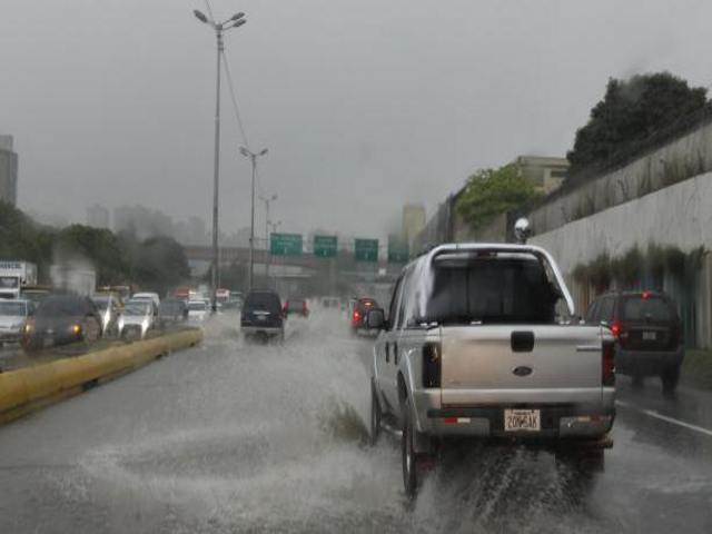 LLUVIAS-VARGAS