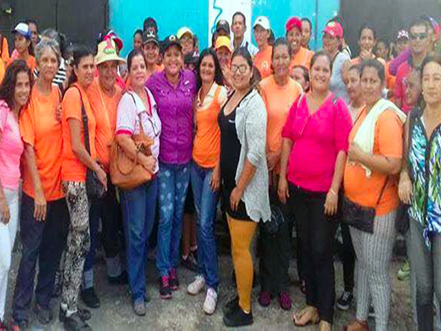 La alcaldesa Karina Aguilera celebró con las madres procesadoras el 4to aniversario del Cenae