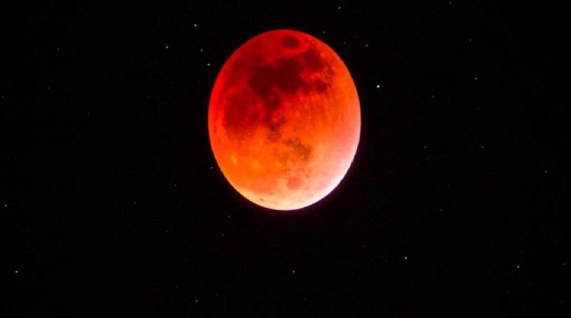 Superluna-roja-con-eclipse-800x445