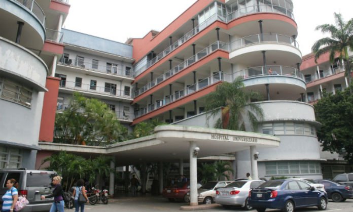 Hospital-Universitario-de-Caracas1