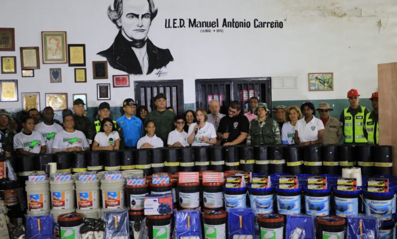Caracas: Bricomiles y Construfanb abordaron a la U.E.D Manuel Antonio Carreño